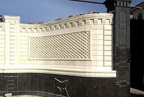 Забор из дагестанского камня
