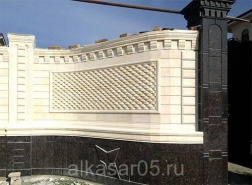 Забор из дагестанского камня